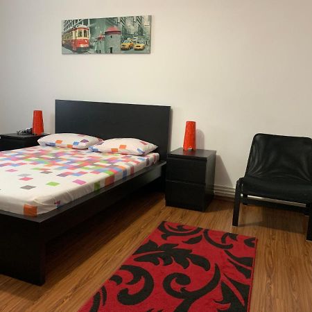 Center Apartment Galati  Bagian luar foto