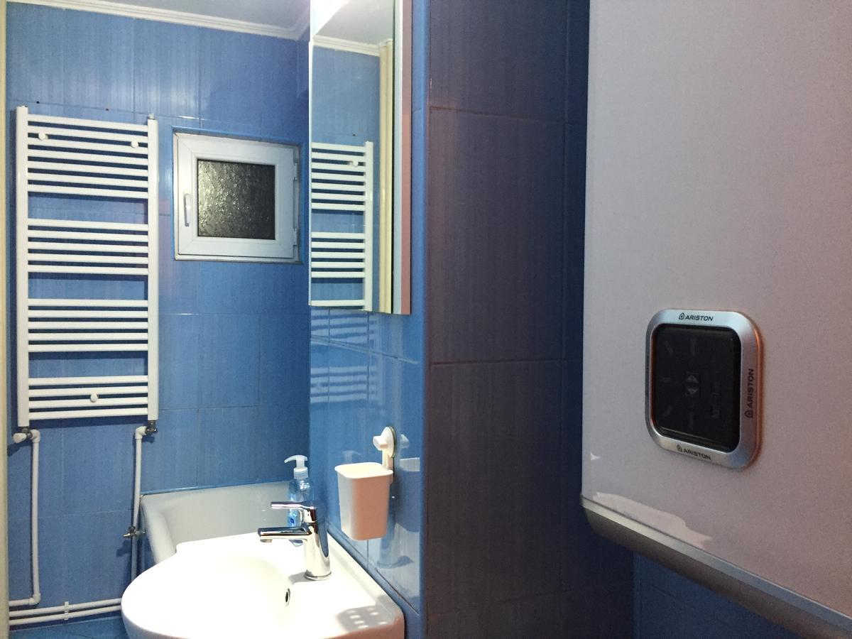 Center Apartment Galati  Bagian luar foto
