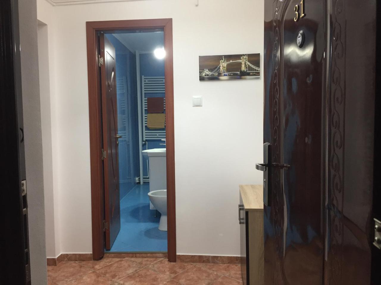 Center Apartment Galati  Bagian luar foto